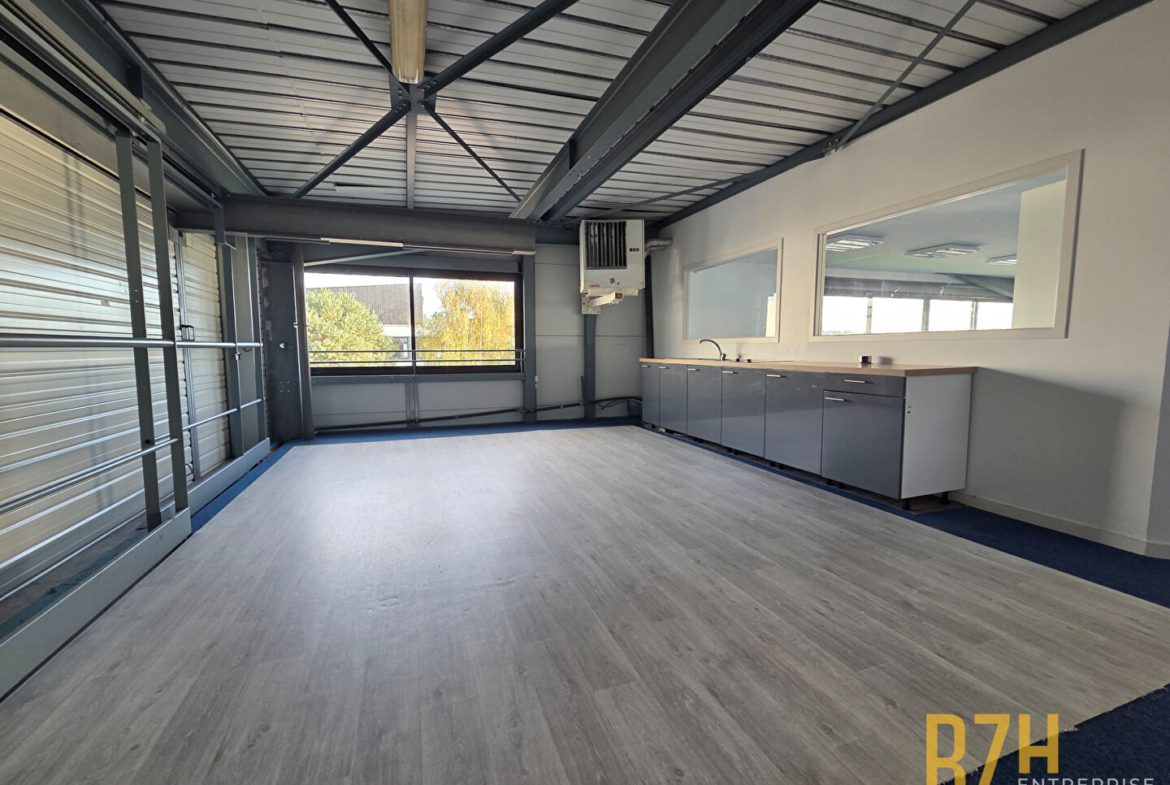 bzh-entreprise-et-commerce-bureaux-vannes-vuemer-location (2)