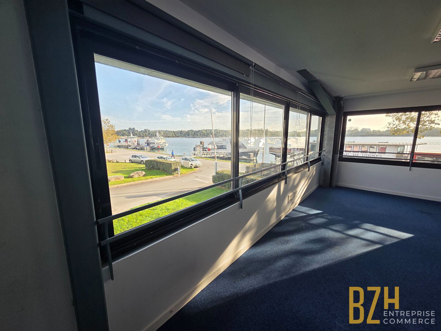 bzh-entreprise-et-commerce-bureaux-vannes-vuemer-location (4)