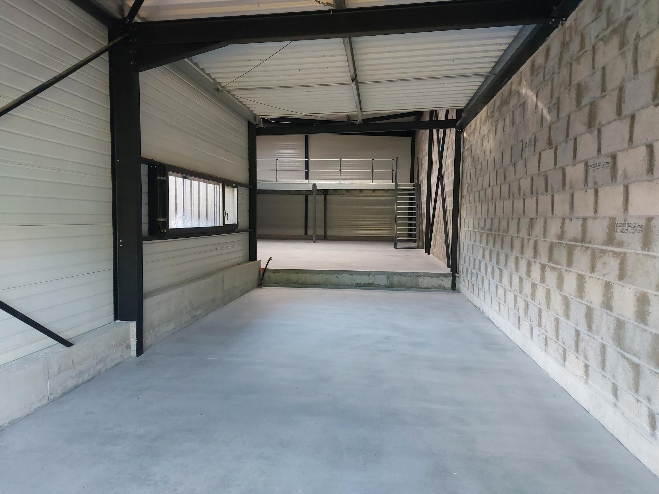 bzh-entreprise-et-commerce-local-activite-landaul-location (5)