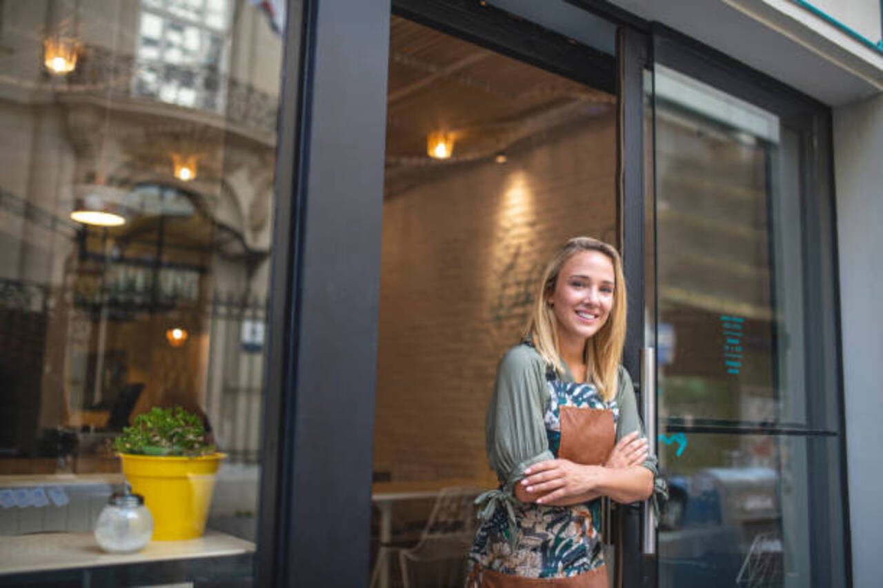 BZH-GROUPE-IMMOBILIER-EMPLACEMENTS COMMERCIAUX-CENTRE VILLE-MORBIHAN