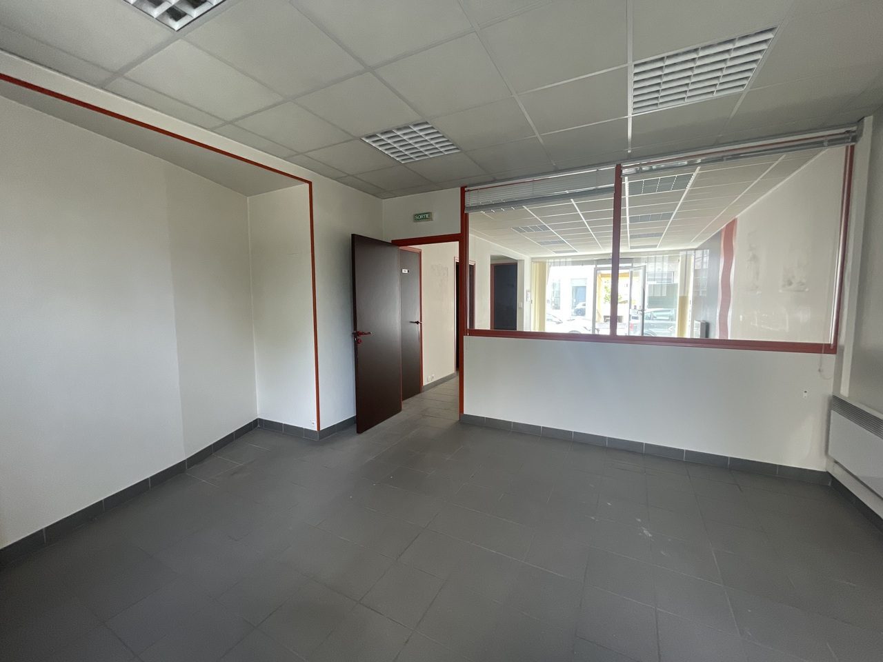 bzh-entreprise-et-commerce-local-commercial-vannes (2)