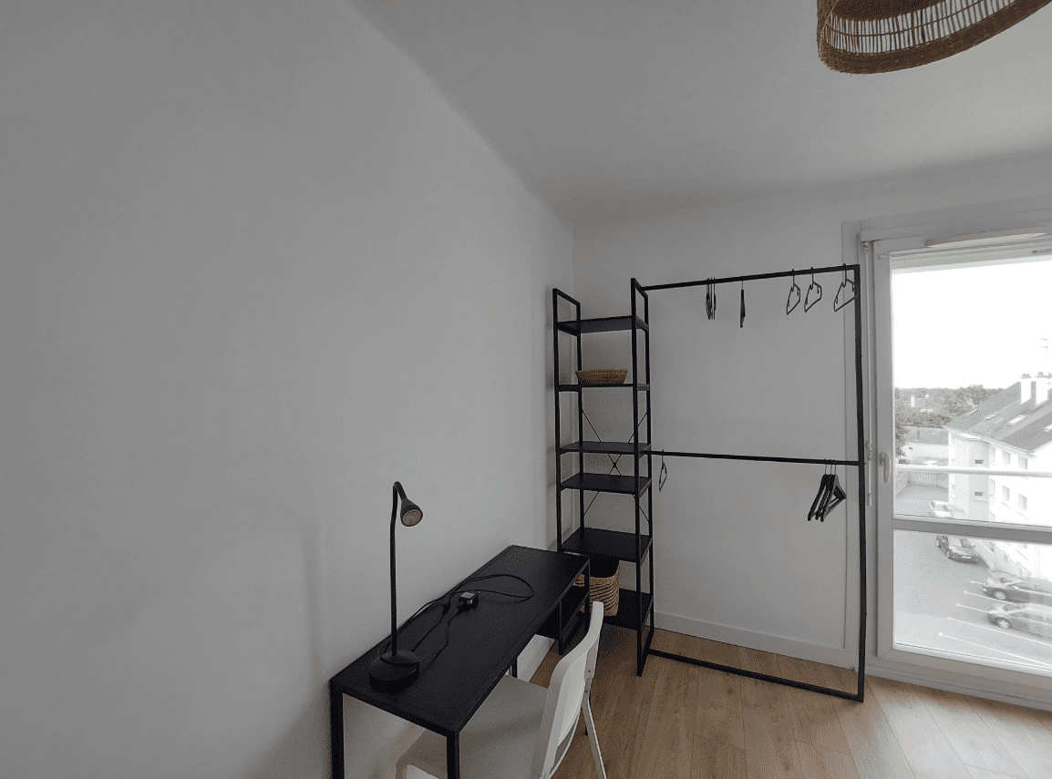 3 A LOUER – CHAMBRE MEUBLEE BAIL A l’ANNEE – 9.13 m² – VANNES