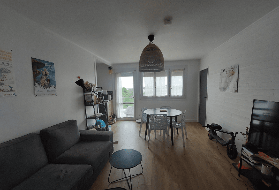 A LOUER – CHAMBRE MEUBLEE BAIL A l’ANNEE – 9.13 m² – VANNES