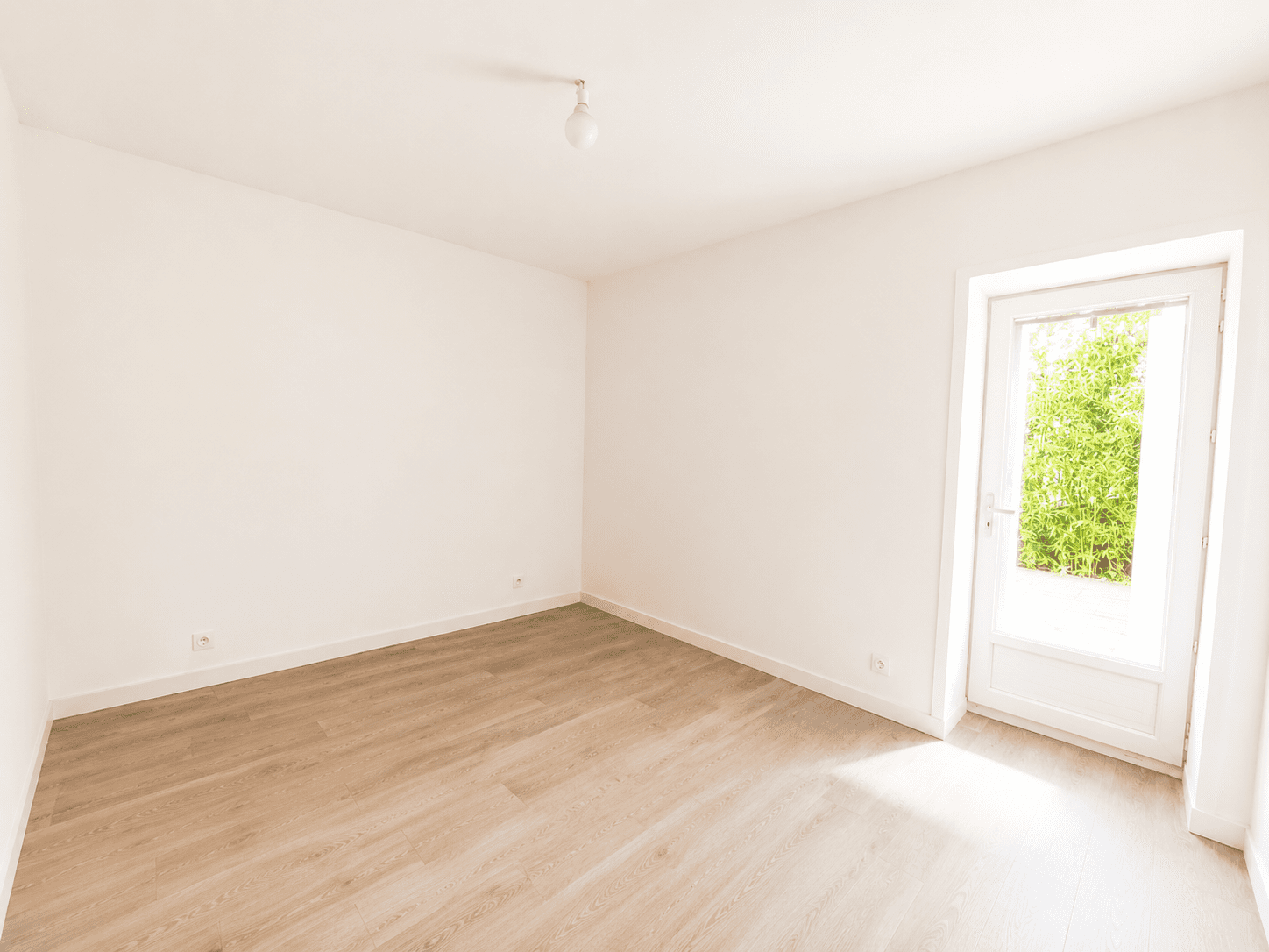bzh-habitation-appartement-T2-avendre-vannes (2) Appartement 2 pièce(s) 50 m² – terrasse- gare de VANNES