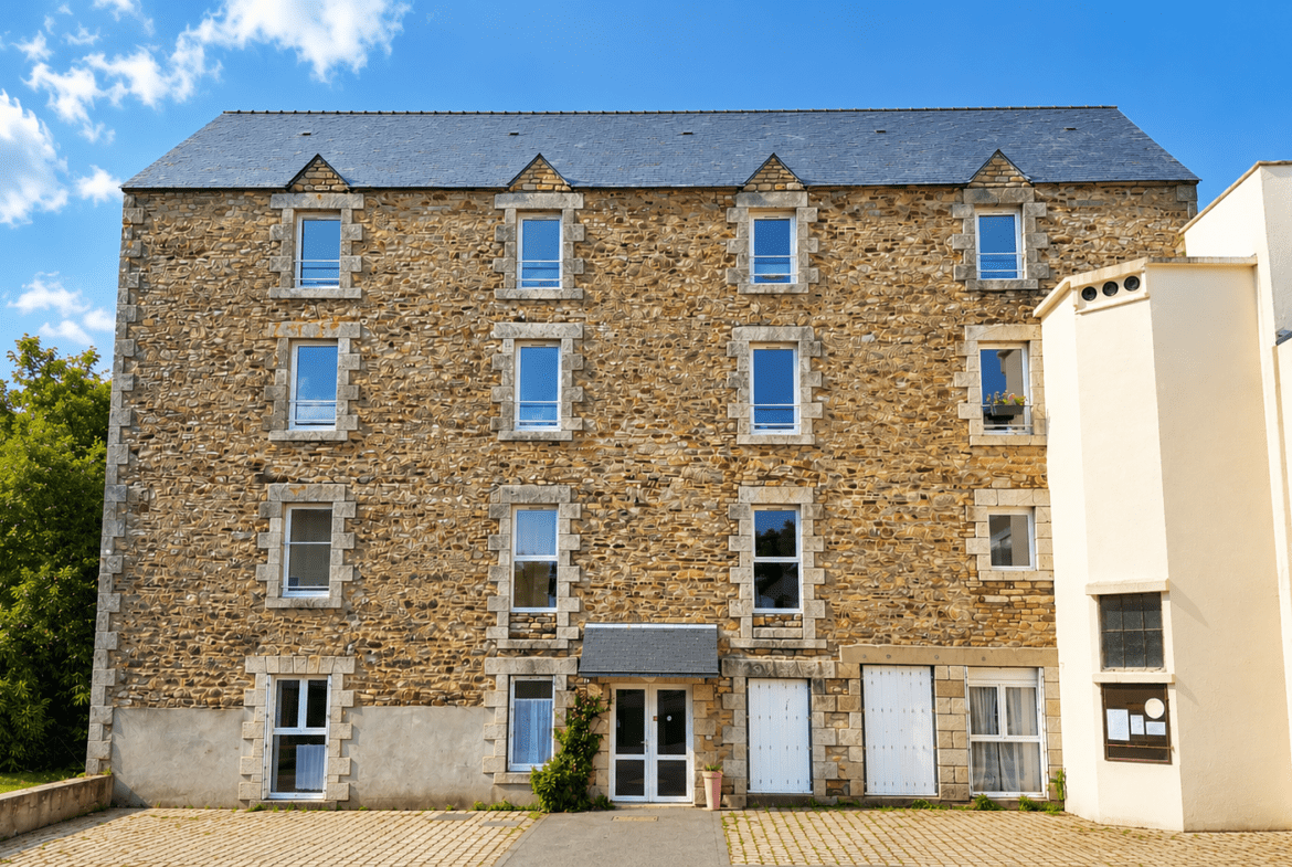 Appartement 2 pièce(s) 50 m² – terrasse- gare de VANNES