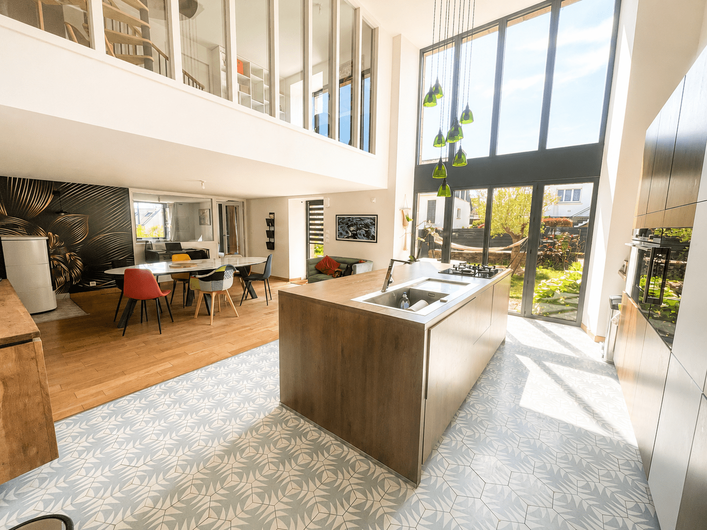 1 Maison Saint Ave 10 pièce(s) – coeur de bourg – charme – double garage