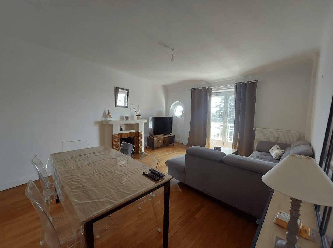 4 A LOUER – T4 MEUBLE – 90.84 m² – VANNES