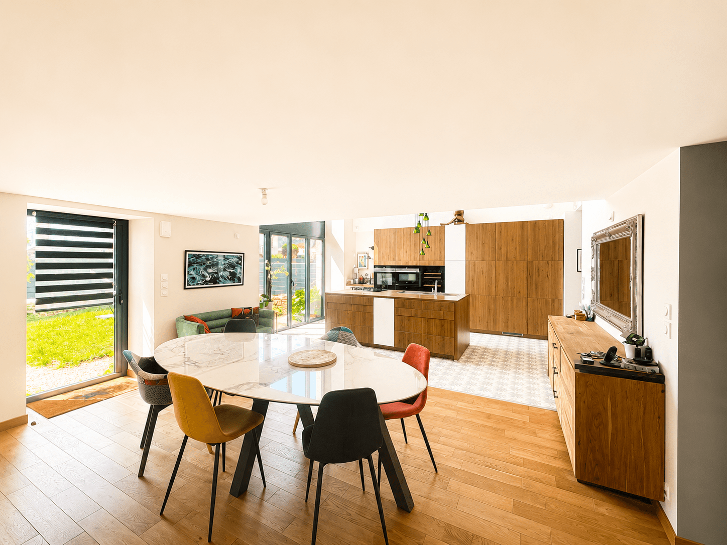 4 Maison Saint Ave 10 pièce(s) – coeur de bourg – charme – double garage