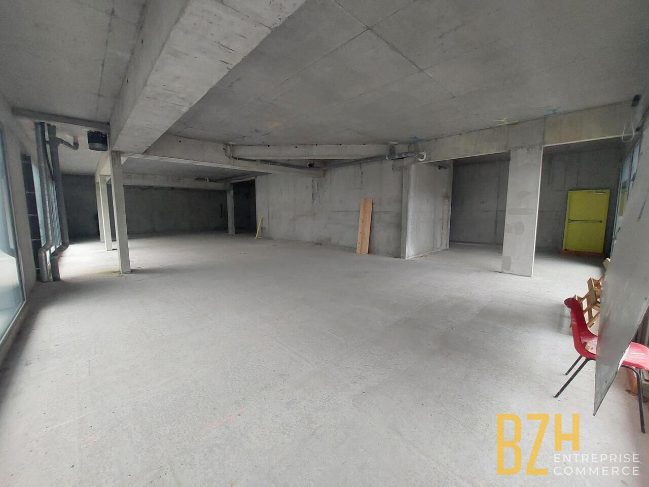 A VENDRE – LOCAL COMMERCIAL 220 m² – SECTEUR LORIENT