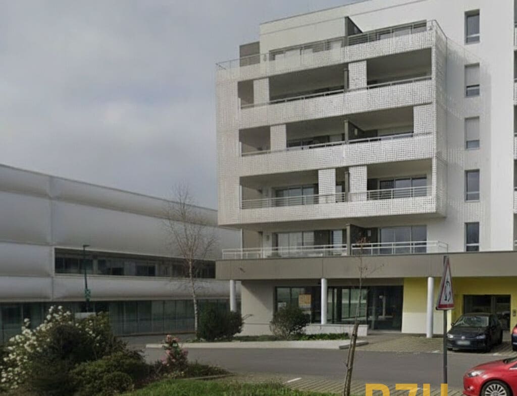 A VENDRE – LOCAL COMMERCIAL 220 m² – SECTEUR LORIENT