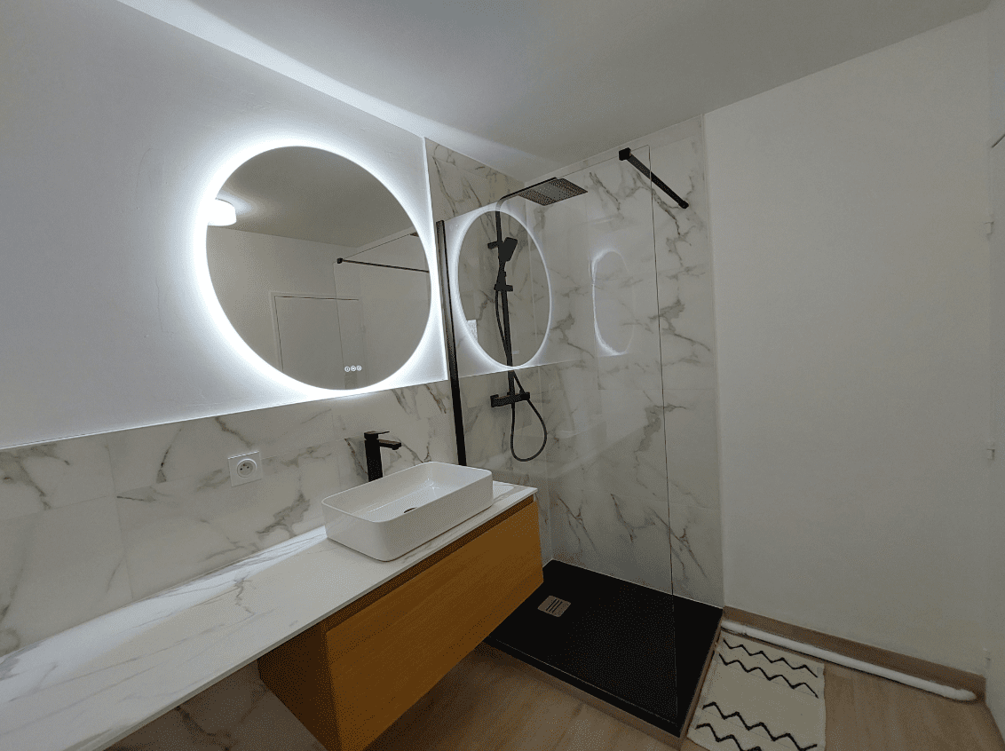 6 VANNES – studio meublé – 24.52 m²