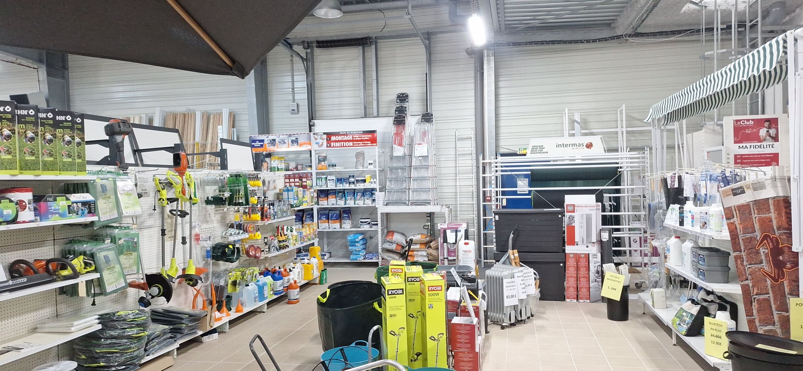 IMG_20260415_101515 EN EXCLUSIVITE – LOCAL PROFESSIONEL ARZON 690 m²