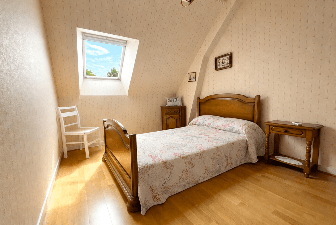 Charmante Maison 3 chambres – jardin et garage -Vannes Nord