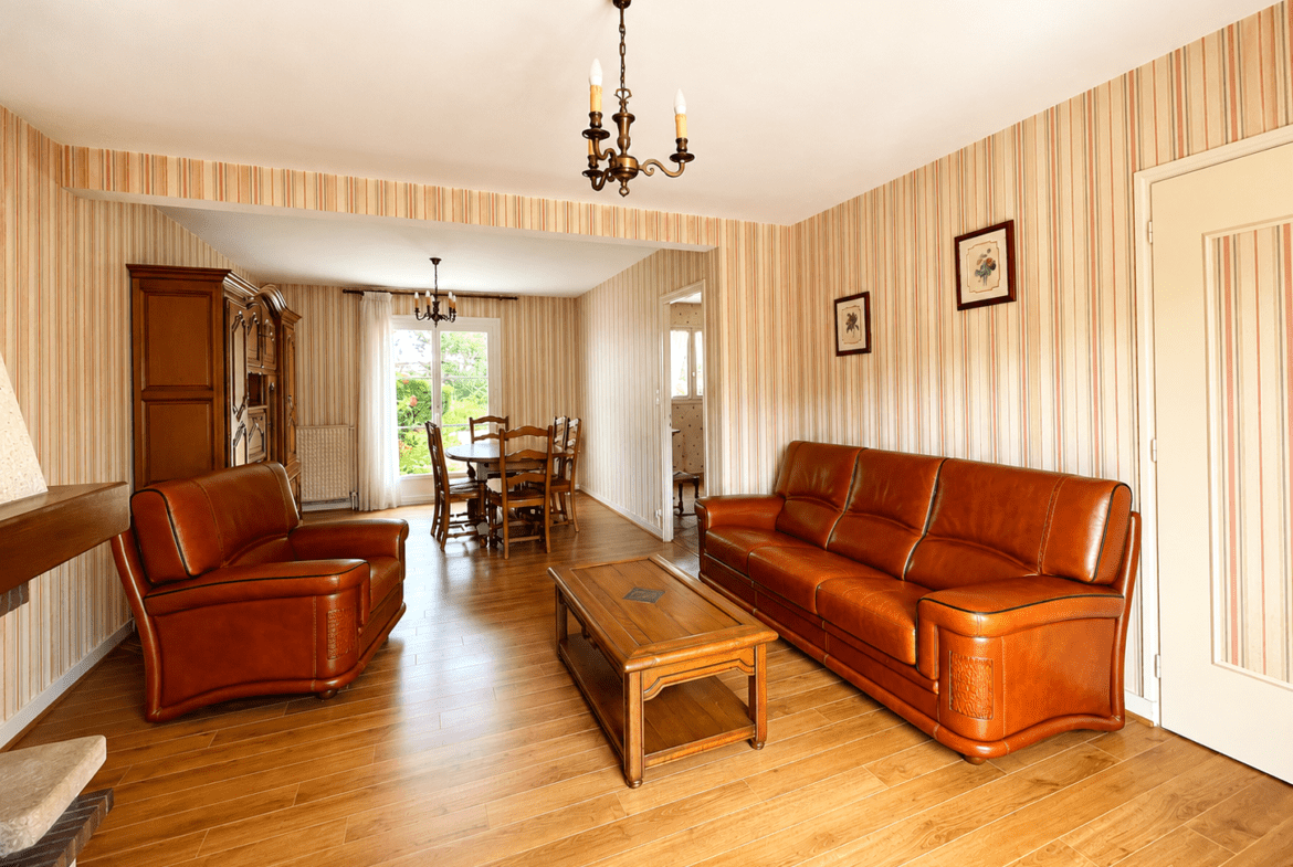 Charmante Maison 3 chambres – jardin et garage -Vannes Nord