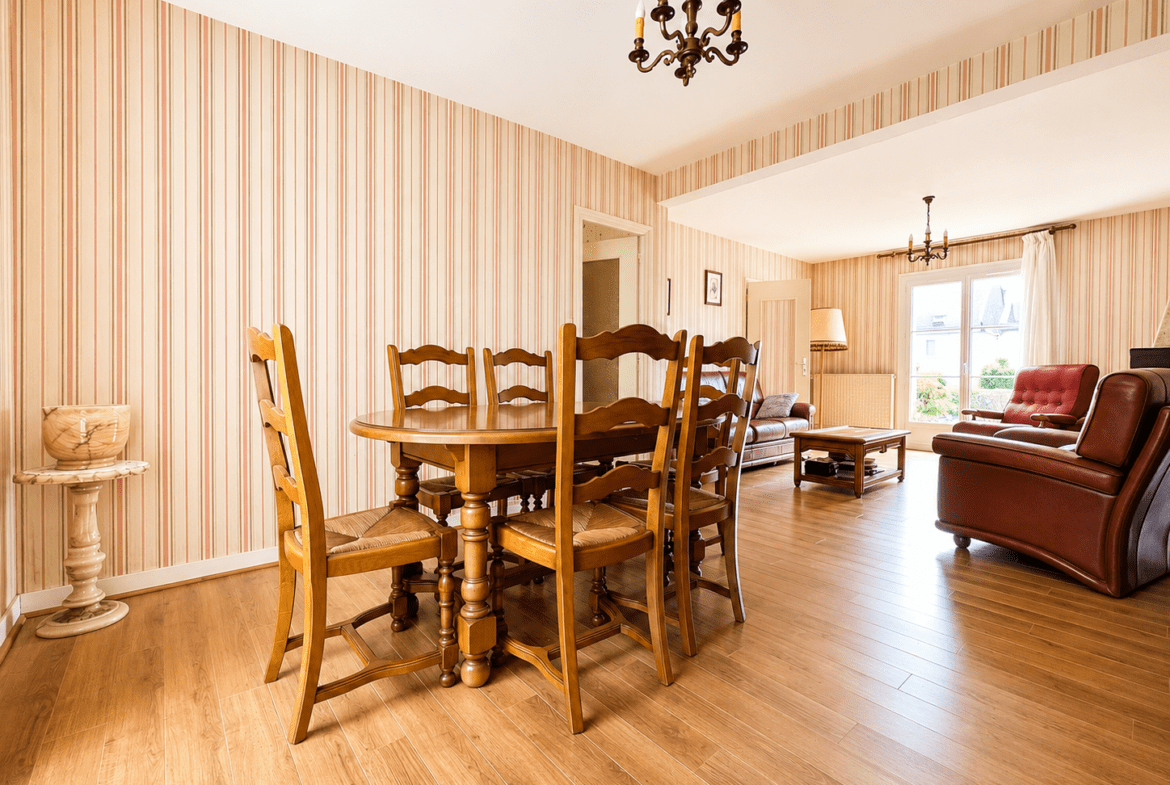 Charmante Maison 3 chambres – jardin et garage -Vannes Nord