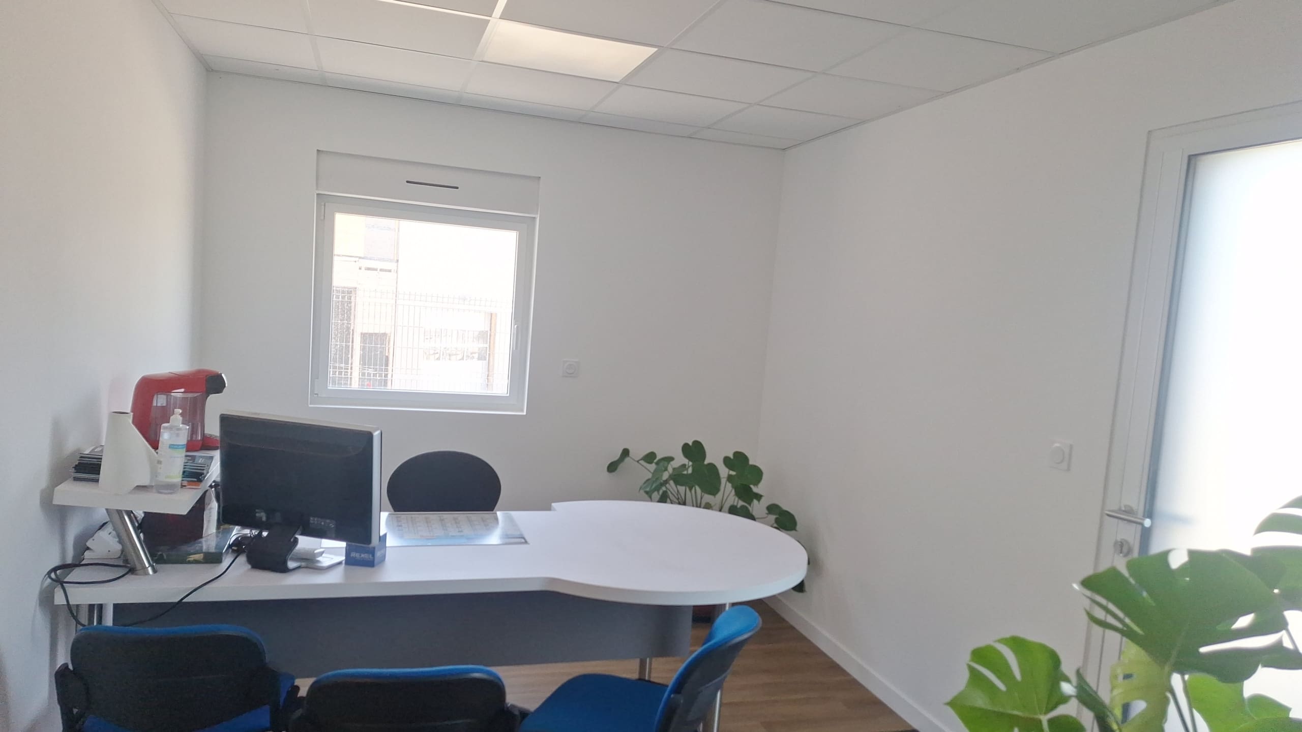 bzh-entreprise-et-commerce-bureaux-plougoumelen-à-louer (1) A louer – Bureaux 60 m² – Plougoumelen
