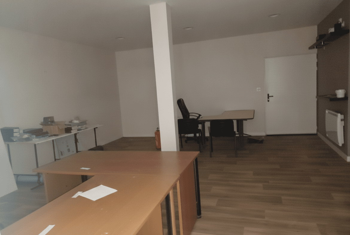 A VENDRE – LOCAL D’ACTIVITE – 250 m²