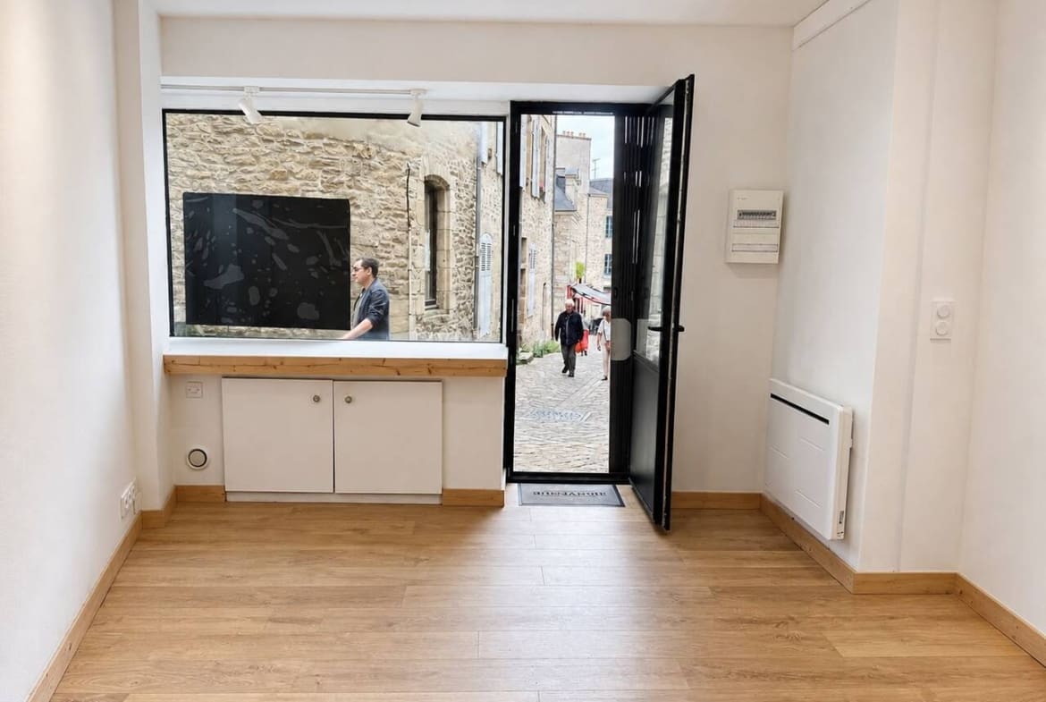 A LOUER LOCAL DE 23 m² – CENTRE VILLE DE VANNES