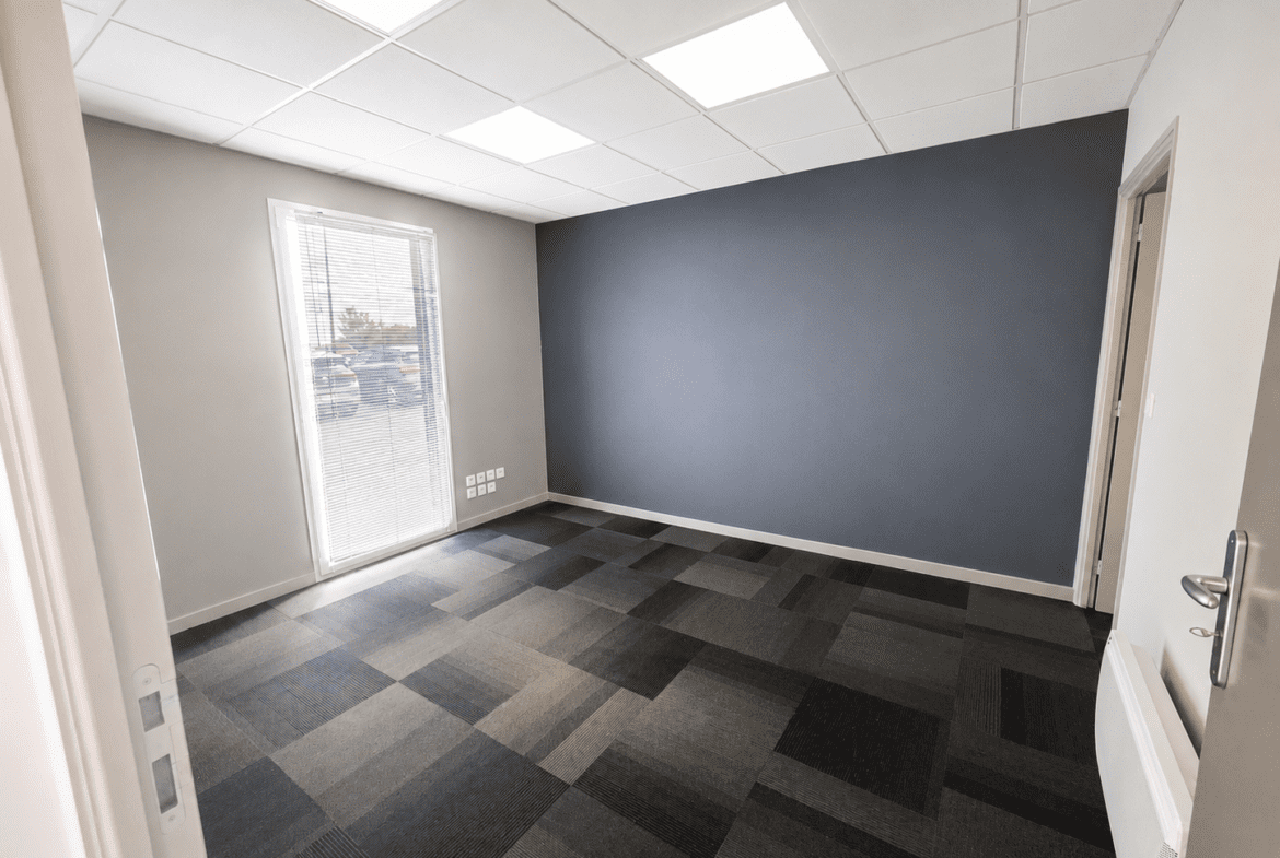 A LOUER – Bureaux plain-pied normes PMR PLOERMEL