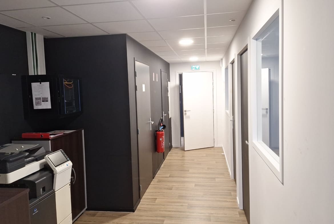 A VENDRE – Bureaux 61 m² – AURAY