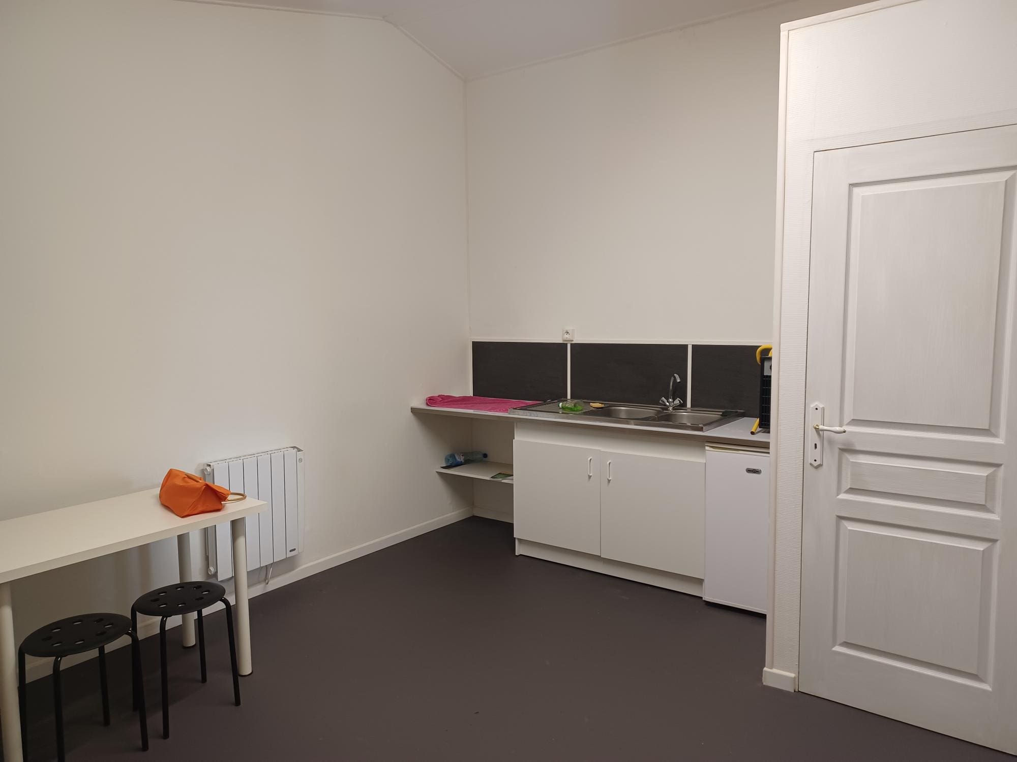 bzh-entrerprise-et-commerce-bureaux-lorient (1) A VENDRE – BUREAUX – 240 m²