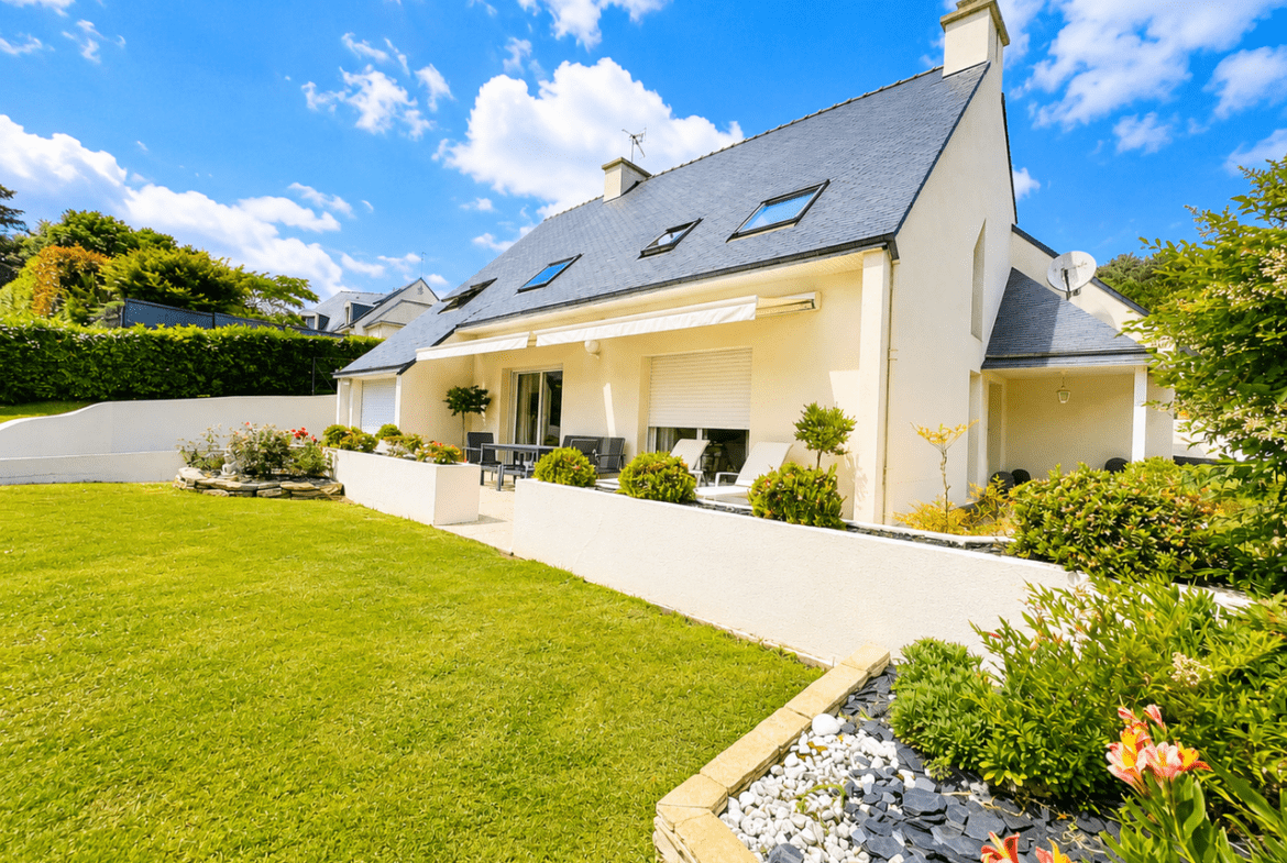 Maison Saint Ave 7 pièce(s) 173.15 m2 – cadre champêtre- vie de plain pied