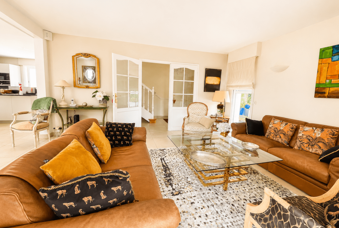Maison Saint Ave 7 pièce(s) 173.15 m2 – cadre champêtre- vie de plain pied