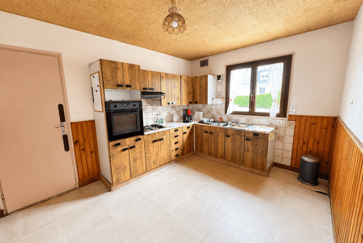 Maison Vannes Ouest – 3 chambres – jardin – garage -102 m²