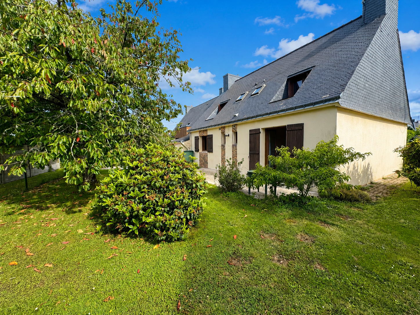 bzh-habitation-maison-vannes-a-vendre (2) Maison Vannes Ouest – 3 chambres – jardin – garage -102 m²