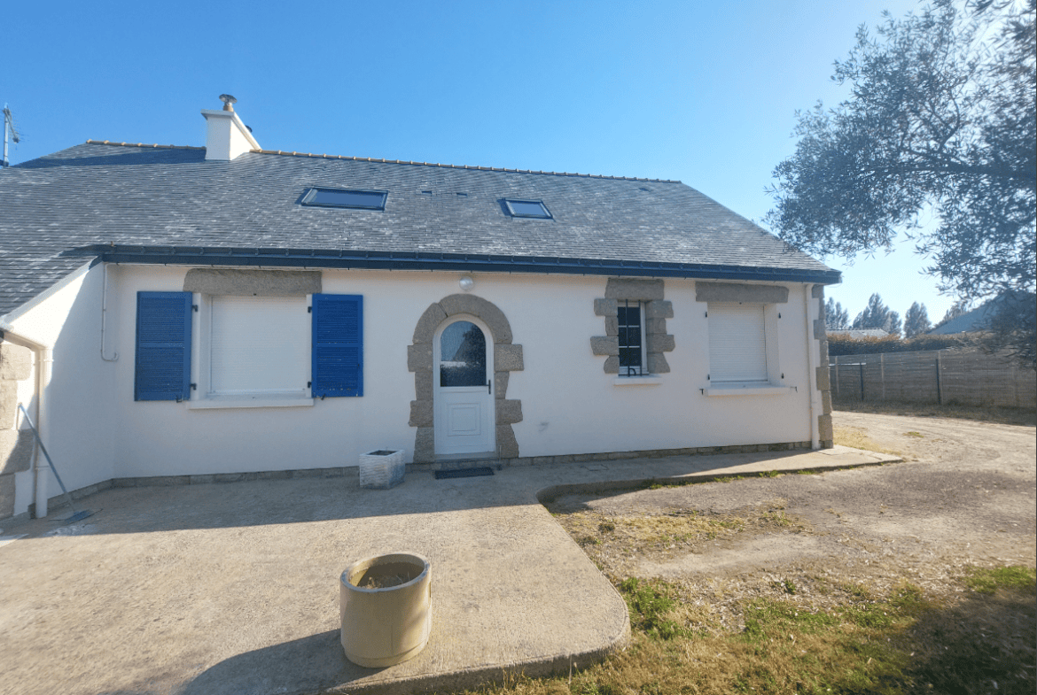 A LOUER – MAISON F6 – 115.69 m² – AMBON