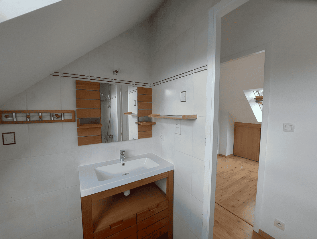 A LOUER – MAISON F6 – 115.69 m² – AMBON