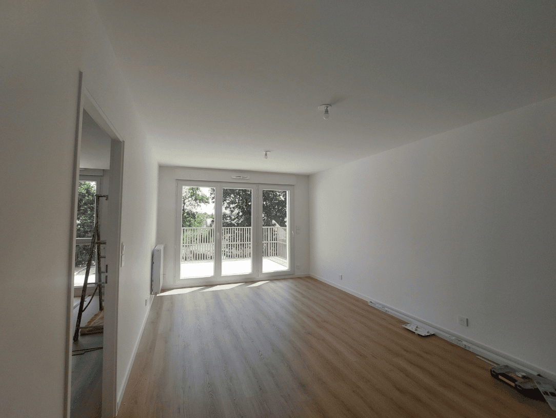 10 A LOUER – T2 NON MEUBLE – 42.19 m² – THEIX NOYALO