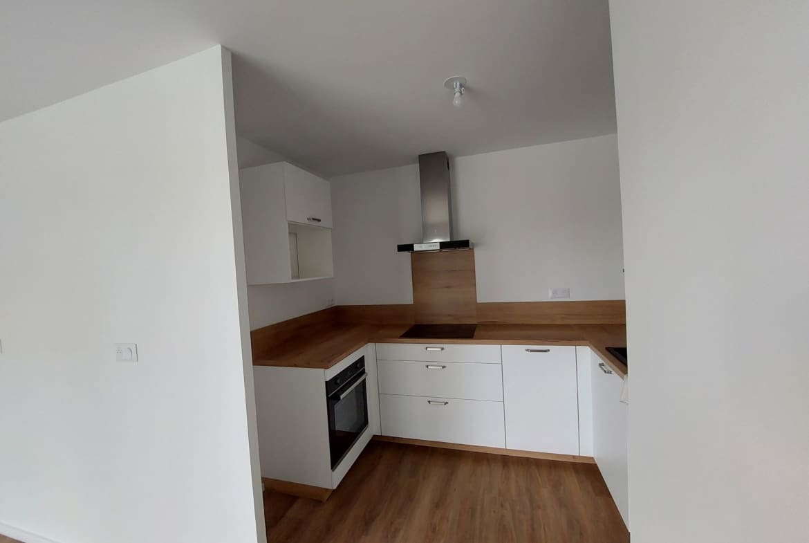 A LOUER – T2 NON MEUBLE – 45.29 m² – VANNES