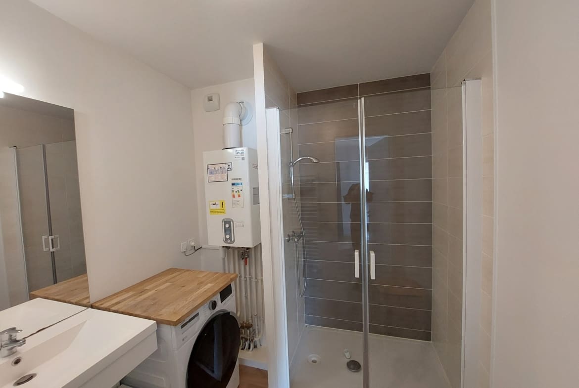 A LOUER – T2 RECENT MEUBLE – 41.34 m² – VANNES