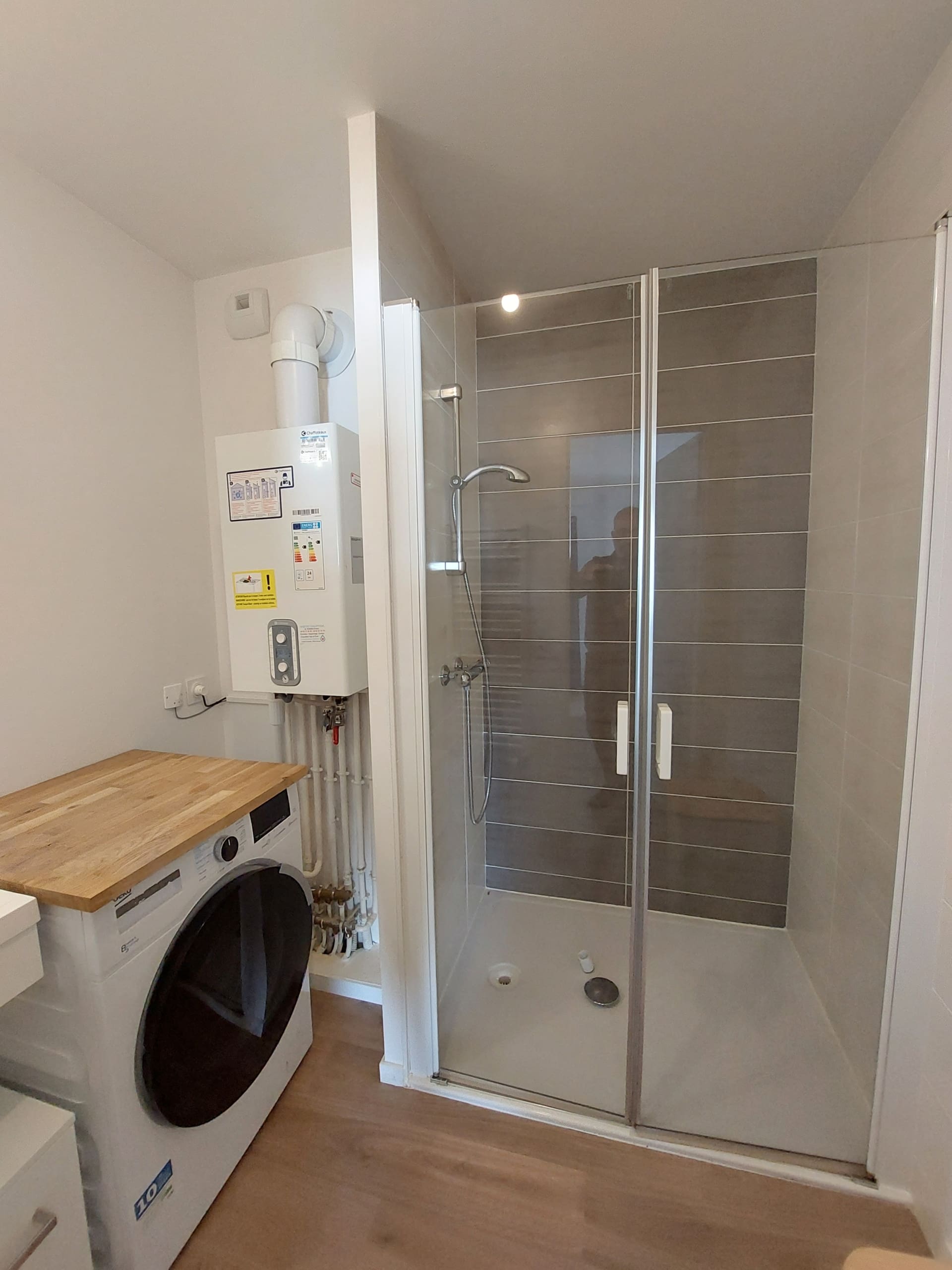 20241004_145644 A LOUER – T2 RECENT MEUBLE – 41.34 m² – VANNES