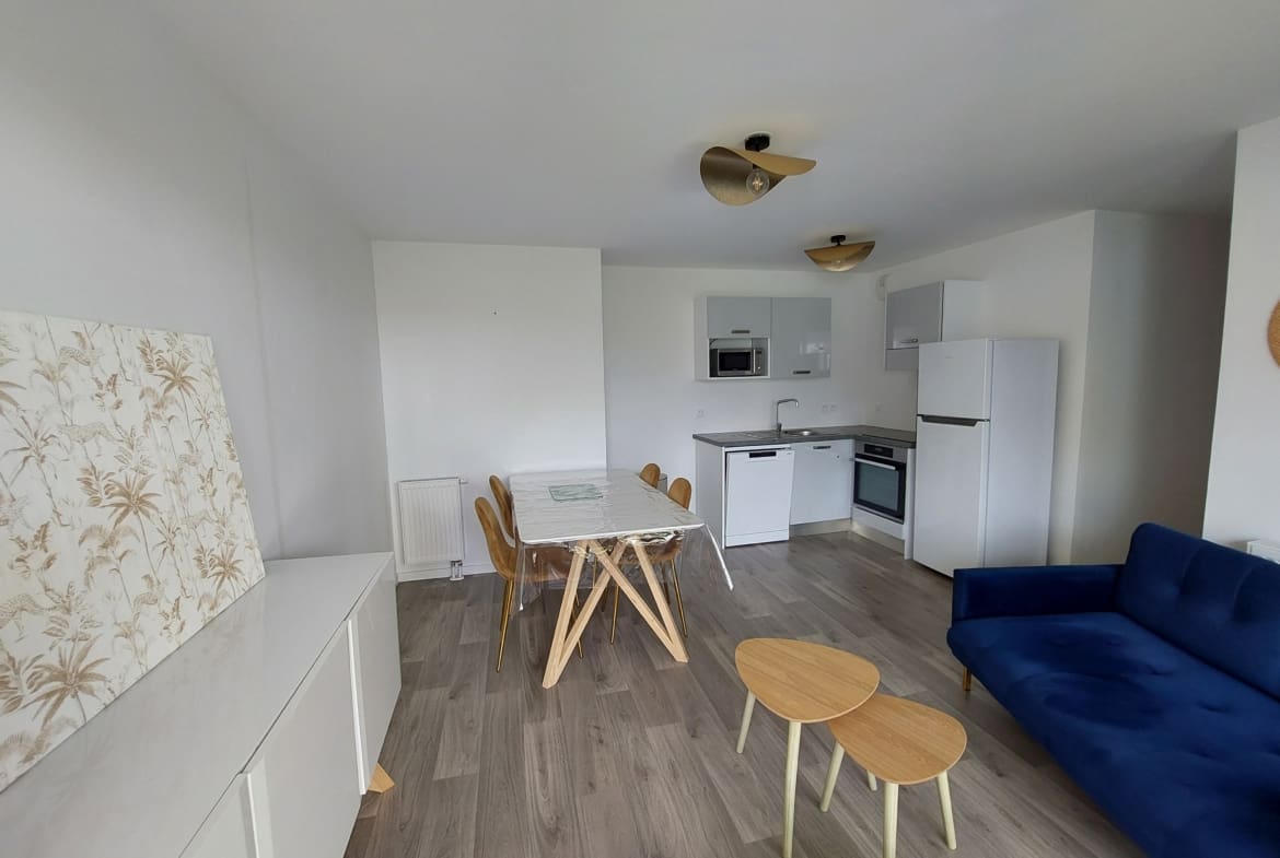 A LOUER – T2 RECENT MEUBLE – 41.34 m² – VANNES