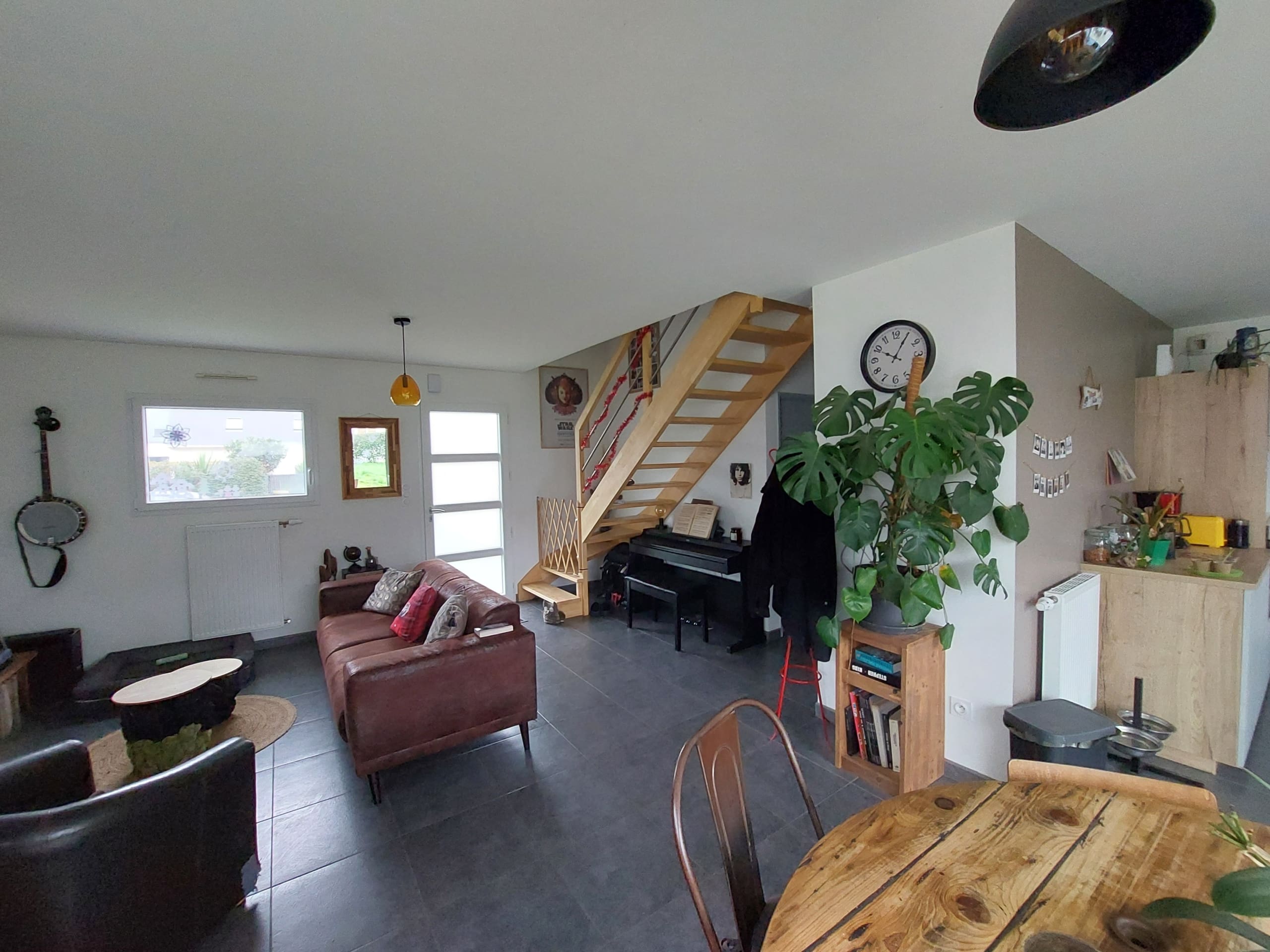 20250110_100407 A LOUER – MAISON F 5 – 101.6 m² – SURZUR