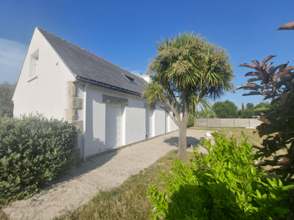 A LOUER – MAISON F6 – 115.69 m² – AMBON