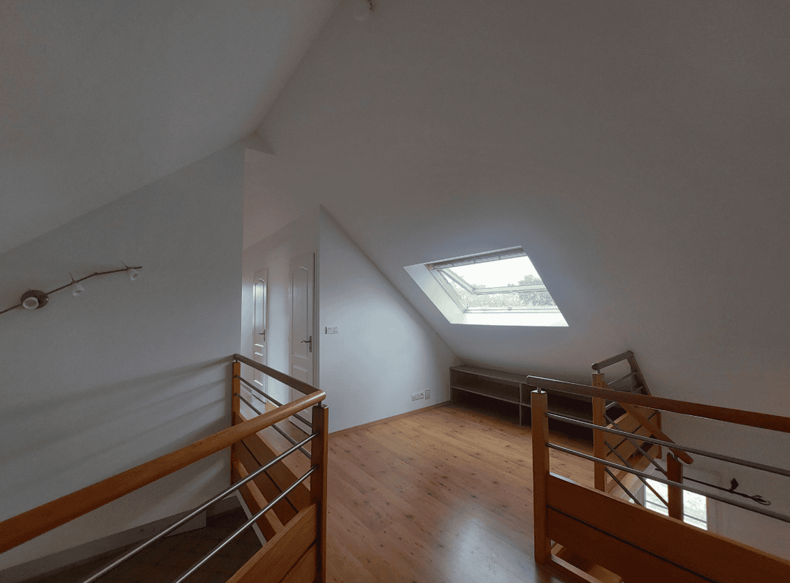 A LOUER – MAISON F6 – 115.69 m² – AMBON