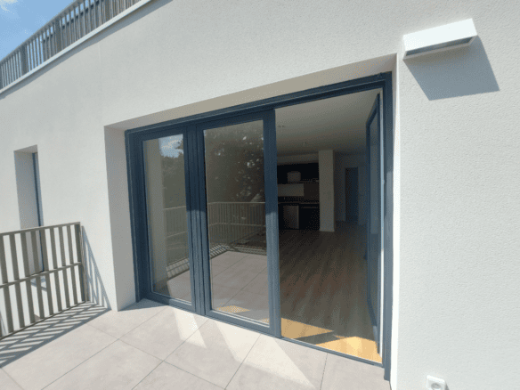 A LOUER – T2 NON MEUBLE – 42.19 m² – THEIX NOYALO