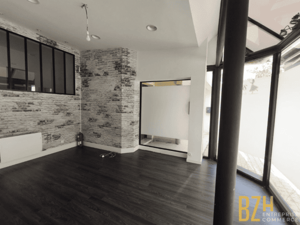 A LOUER – LOCAL COMMERCIAL 68 m² – SECTEUR LORIENT
