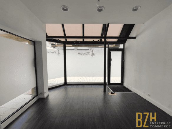 A LOUER – LOCAL COMMERCIAL 68 m² – SECTEUR LORIENT
