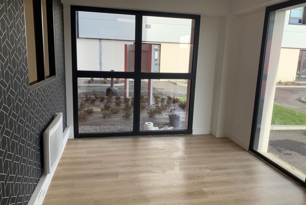 A LOUER – BUREAUX 130 m² – SECTEUR LORIENT