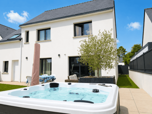 Maison Séné 6 pièce(s) 145 m² – 5 chambres – garage – DPE A