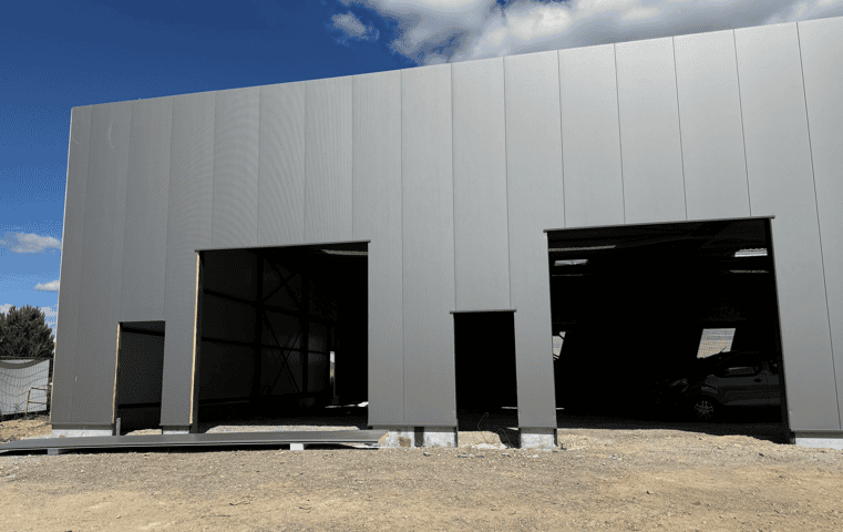 A LOUER – LOCAL D’ACTIVITE 160 m² à 988 m² – SECTEUR LORIENT