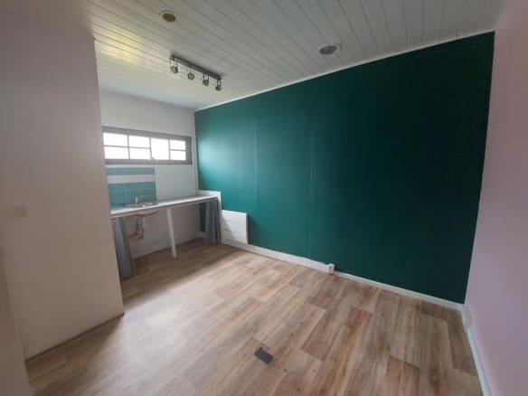 A LOUER – LOCAL COMMERCIAL 37 m² – LANESTER