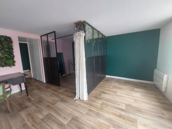 A LOUER – LOCAL COMMERCIAL 37 m² – SECTEUR LORIENT