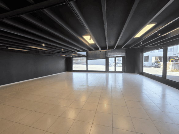 A louer Local commercial 400 m²