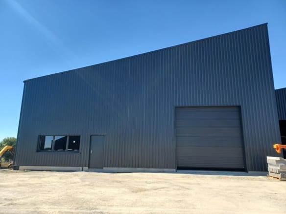A LOUER – LOCAL D’ACTIVITE 400 m2 – LORIENT