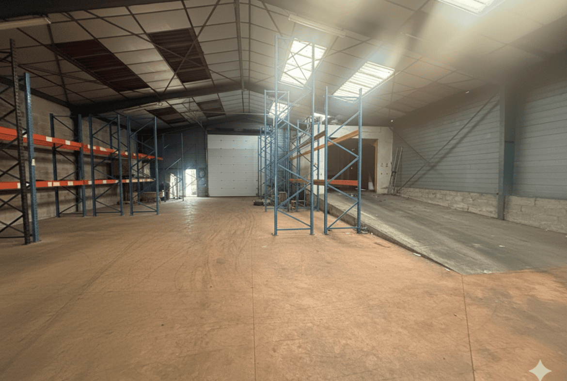 Local d’activité 2 200 m² – LANGUIDIC
